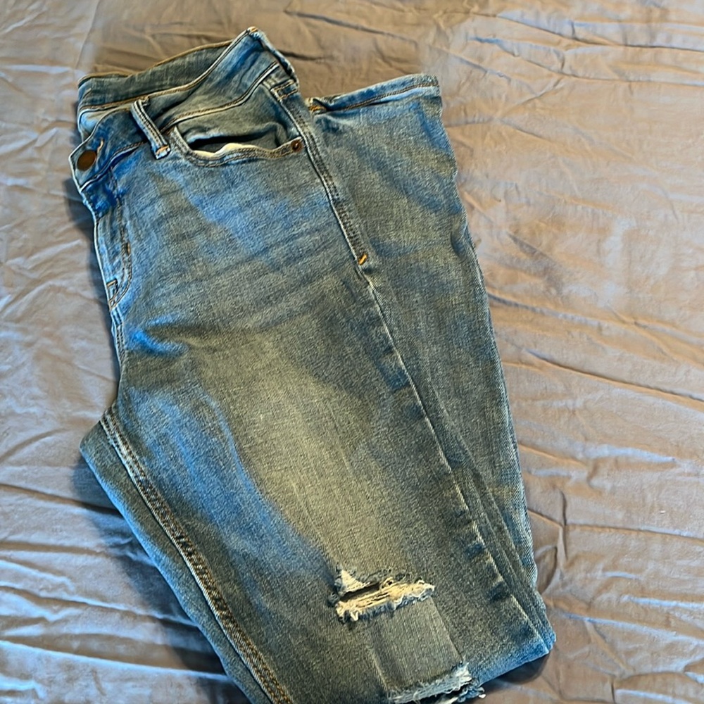 Women’s Old Navy rockstar super skinny jeans, size 2